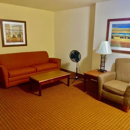 Park View Inn & Suites Hoisington Near Great Bend Exterior foto