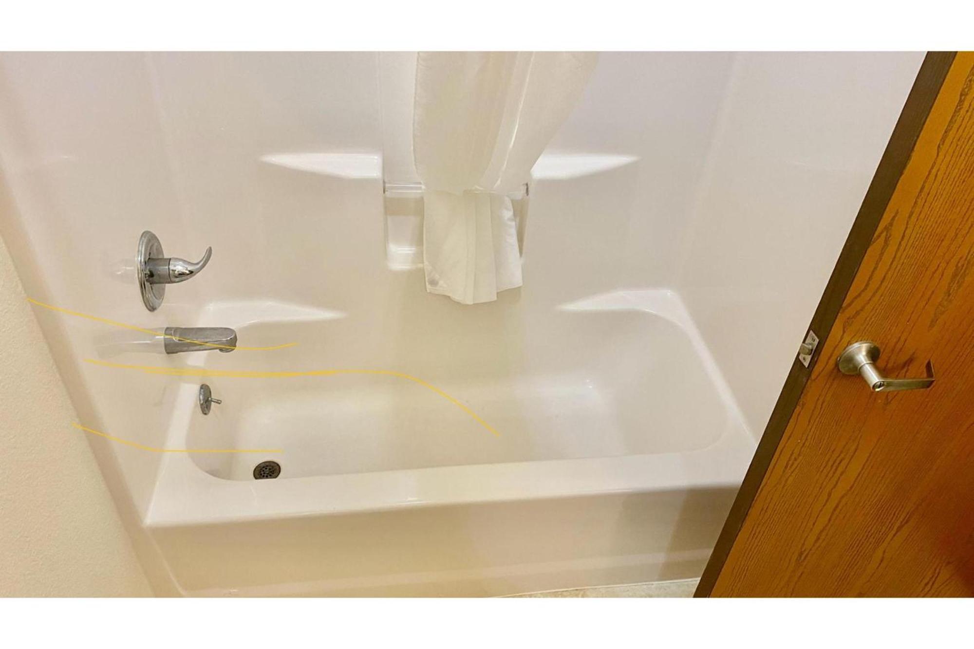 Park View & Near Great Bend 4* Hoisington