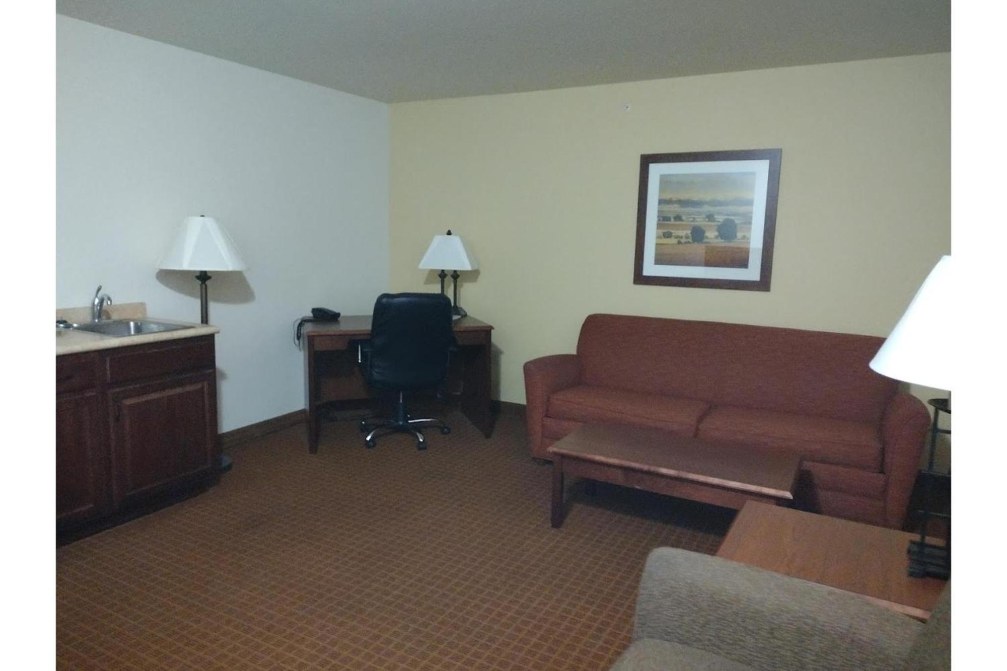 Hotel Park View & Near Great Bend Hoisington